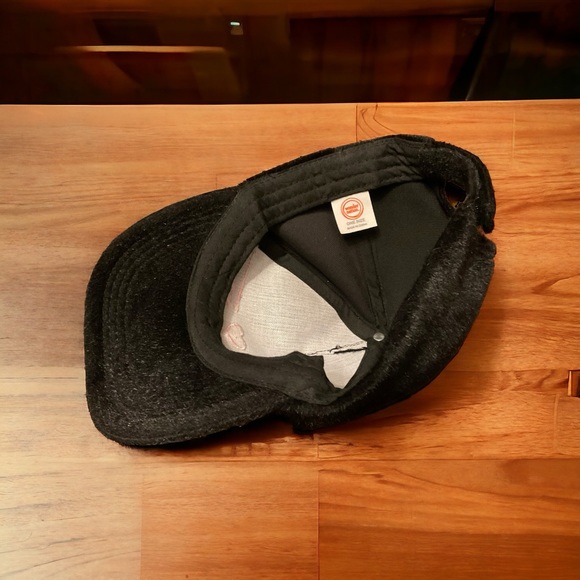 Adorable Kitty With Pink Heart&Whiskers & Black Furry Cat Ears Adjustable Cap! - Picture 7 of 10